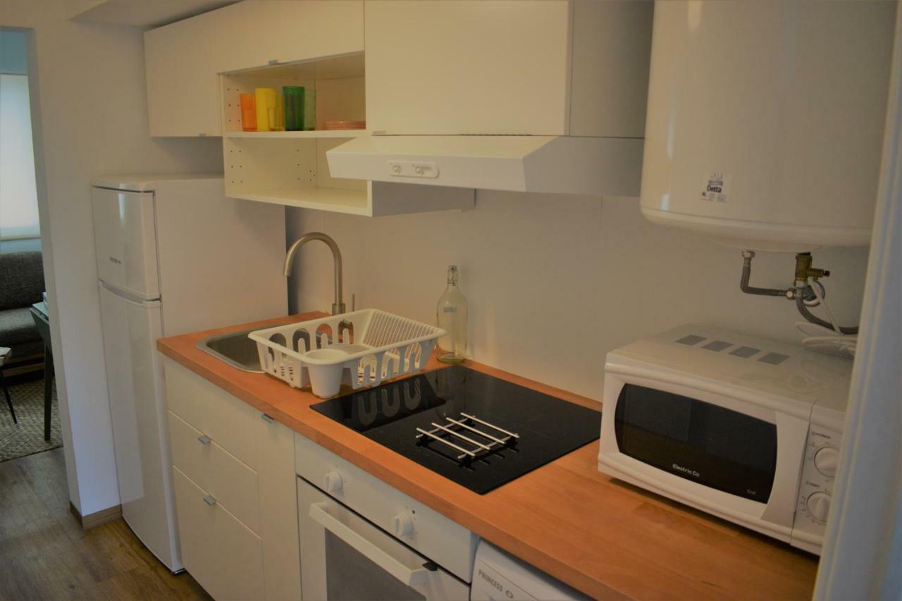 Sunny House Apartment Parede Luaran gambar