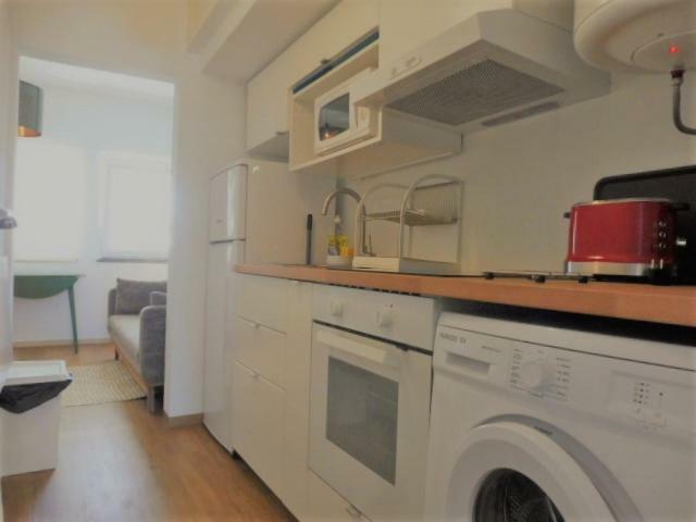 Sunny House Apartment Parede Luaran gambar